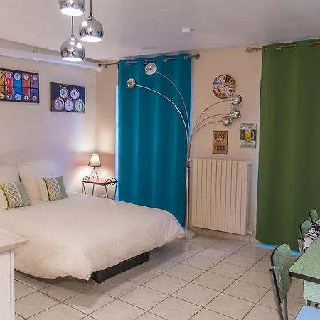 Garage Double, 2 Chambres, Balneo, 2 Sdb, 3wc, A 5 Minutes Du Puy Ferienhaus