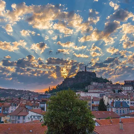 Ferienhaus Garage Double, 2 Chambres, Balneo, 2 Sdb, 3wc, A 5 Minutes Du Puy *