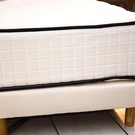 Garage Double, 2 Chambres, Balneo, 2 Sdb, 3wc, A 5 Minutes Du Puy Ferienhaus